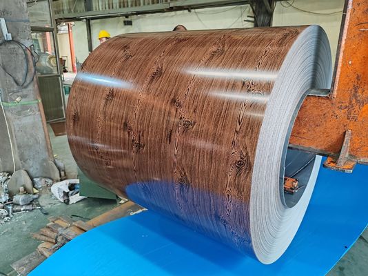 kaufen DX51D+Z vorgefärbte galvanisierte Stahlspule mit einer Oberbeschichtung von 1025 μm und einer Dicke von 0,11 1,2 mm für Bauplatten online manufacture