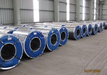 kaufen Spangle-Oberfläche Hot Dip Galvanized Steel Coil mit 750 ∼1250 mm Breite und 60 ∼275 g/m2 Zinkbeschichtung für Bauanwendungen online manufacture