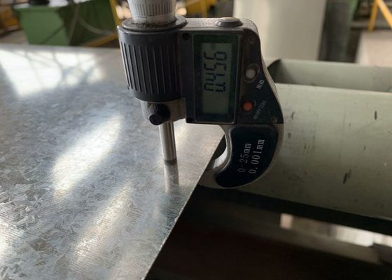kaufen 0.15·3.8mm JIS G3302 SGCC Heißtauchverzinktes Stahlblech Z40·Z275 für Bau- und Industrieanwendungen online manufacture