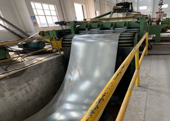 kaufen 0,15–3,8 mm Z275 feuerverzinktes Stahlblech mit Normalspat SGCC DX51D für Container- und Bauanwendungen online manufacture