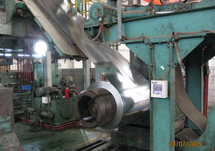 kaufen 750 ∼ 1250 mm Zinkbeschichtet, warmgepolst, galvanisiert, Stahlspule mit Spangelfläche für Bau- und Industrieanlagen online manufacture