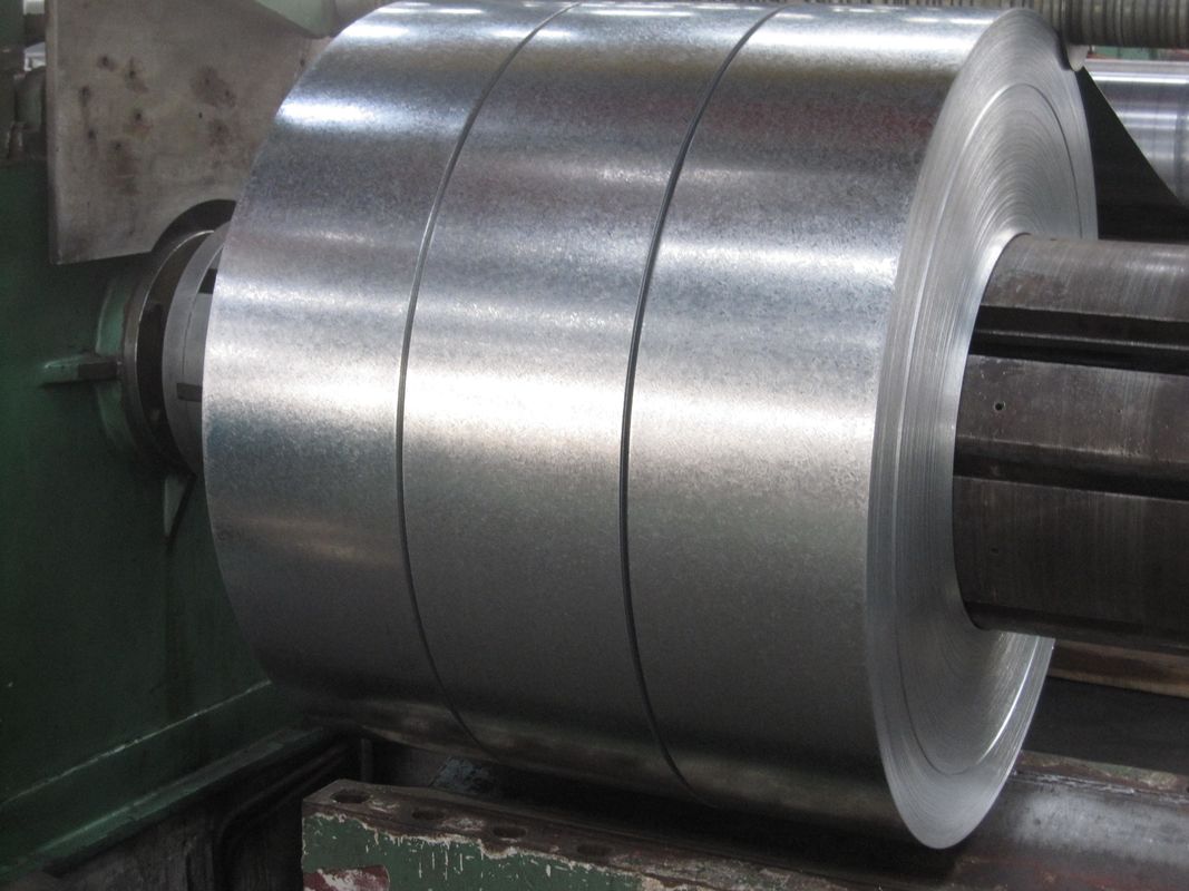 Regelmäßige oder große Spangelfläche, warmgetränkt, galvanisierter Stahlstreifen mit passivierter und geölter Oberfläche