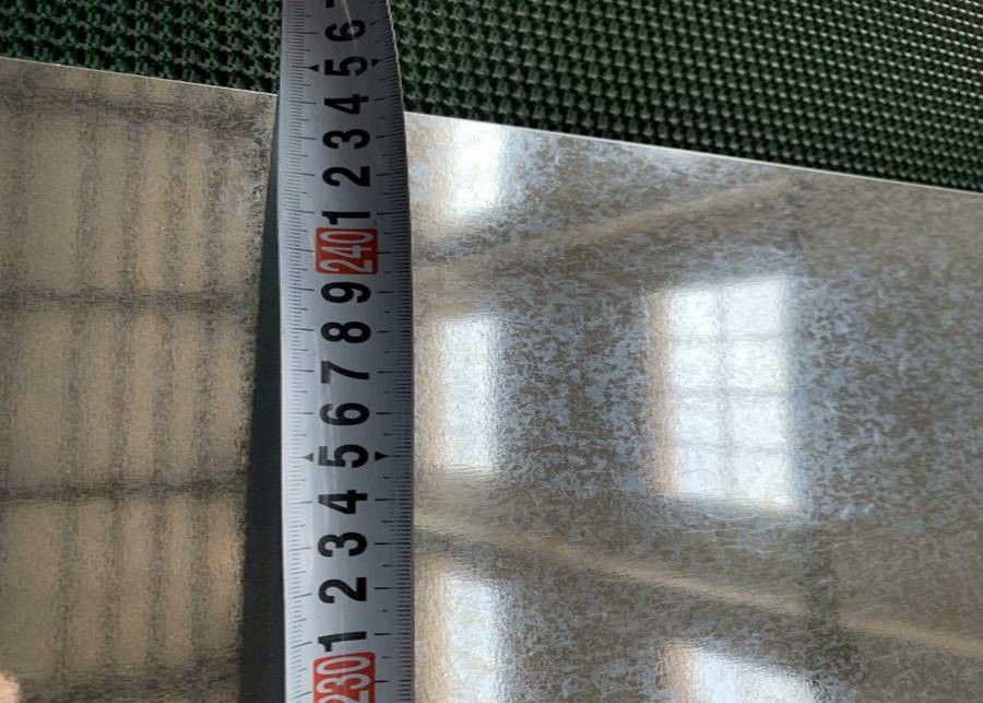 0,15–3,8 mm JIS G3302 SGCC feuerverzinktes Stahlblech Z40–Z275 für Rohrleitungs- und Bauanwendungen