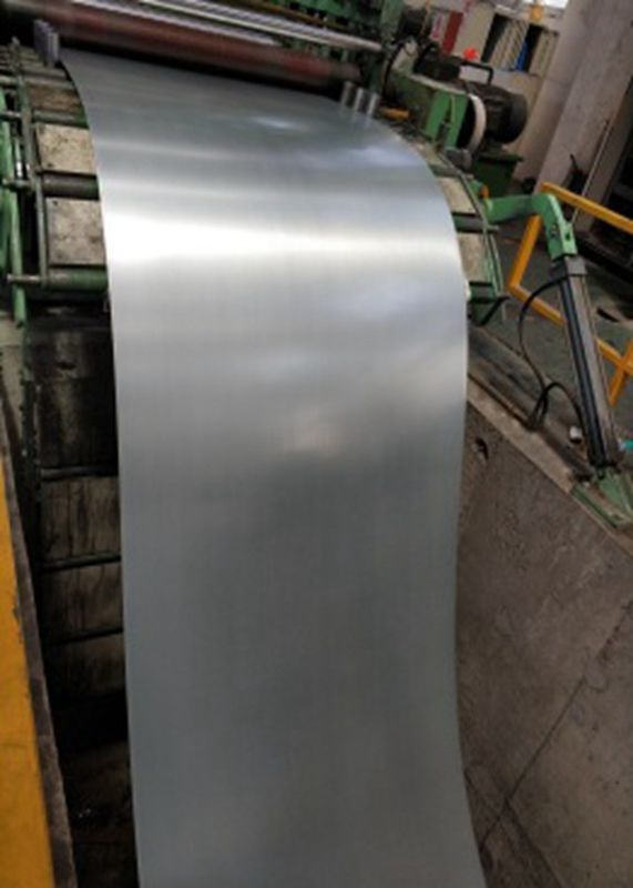 DX51D / DX52D / DX53D feuerverzinkter Stahlblechcoil mit 40–275 g/m² Zinkauflage für die Verarbeitung von Bau- und Haushaltsgeräten