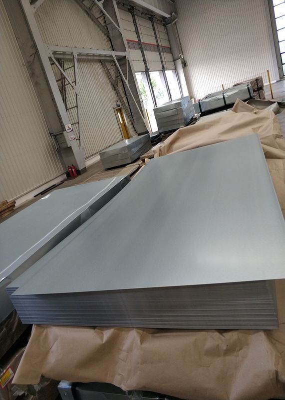 1000mm Breite 0,75mm feuerverzinktes Stahlblech Z275 Normalspat für Bau und Fertigung