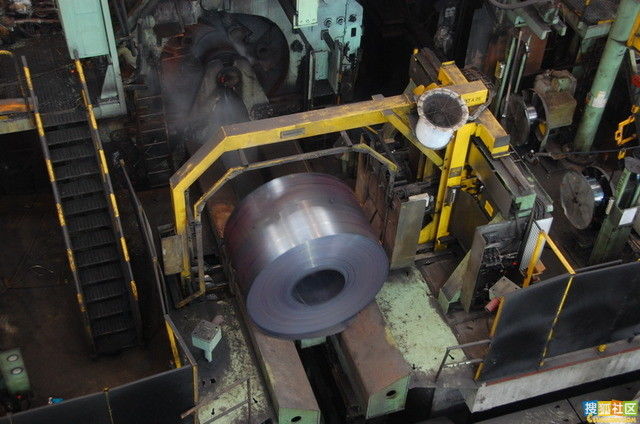 610 mm -762 mm ID SAE 1006, SAE 1008, Hrc Spirale Warmgewalzte Stahlspulen / Spirale